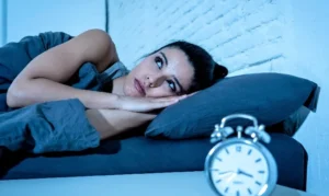 অনিয়মিত ঘুমে অসুখের ঝুঁকি